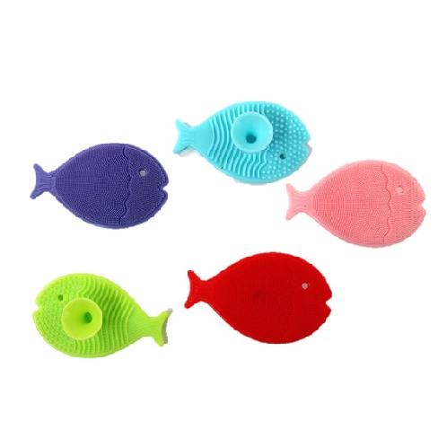 Silicone facial scrubber